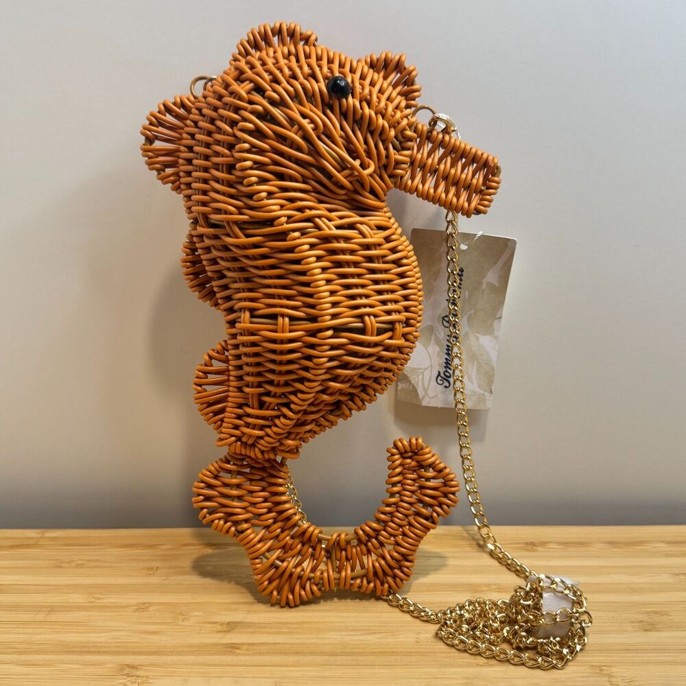 Tommy Bahama Seahorse Woven Rattan Crossbody Bag Gold Chain Natural NWT - Picture 3 of 9